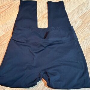 Fabletics Black High-Waisted Workout Yoga Leggings Athletic Pants XL‎